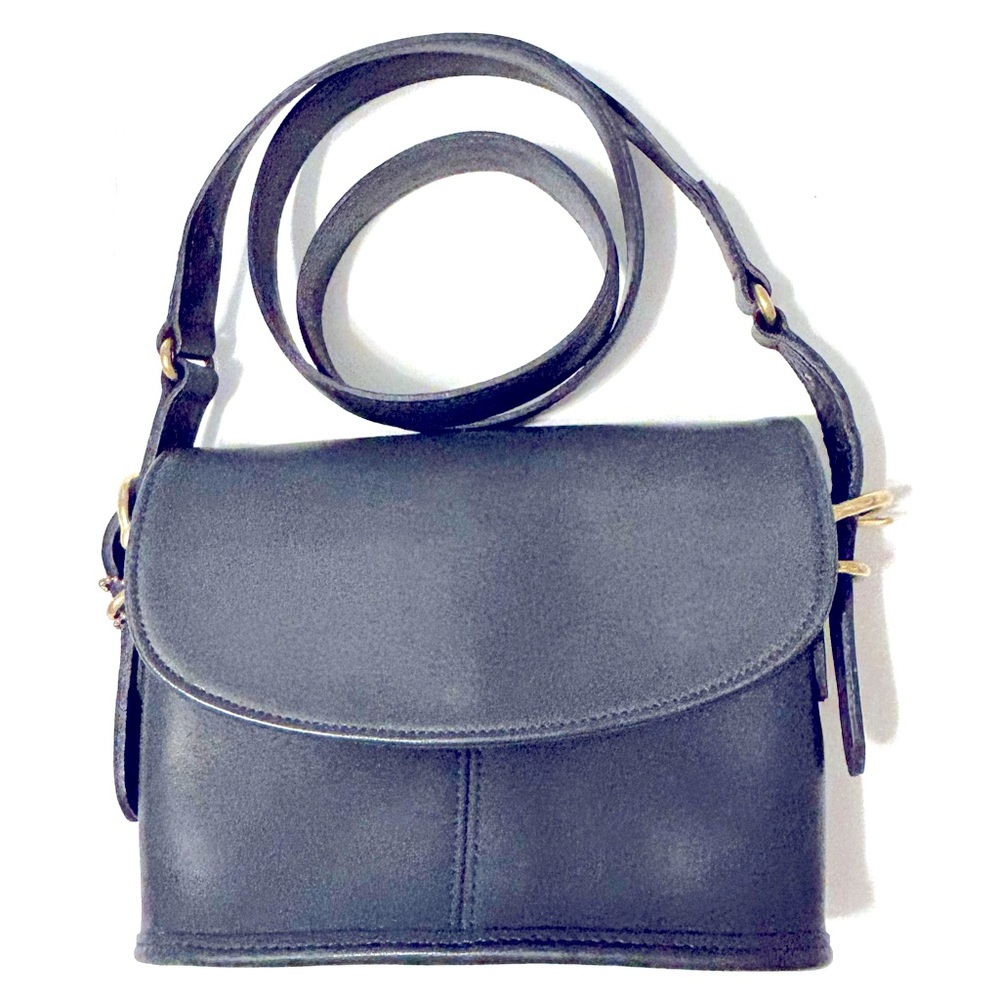 Nearly new Vintage Coach Equestrian Small Flap bag, #9801 Blue crossbody